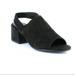 NEW - Eileen Fisher Leigh Block Heel Sandal